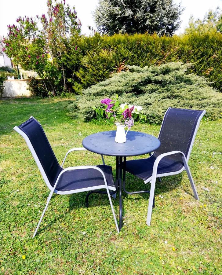 Chambre Privee Calme,Campagne,Etape,Deplacement Pro,Abri Moto Velo,Parking Vaux-sur-Vienne Eksteriør billede