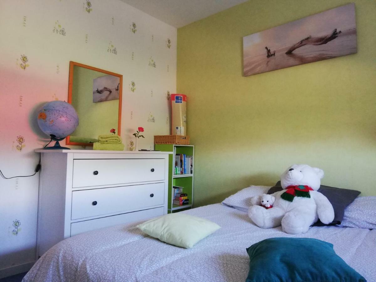 Chambre Privee Calme,Campagne,Etape,Deplacement Pro,Abri Moto Velo,Parking Vaux-sur-Vienne Eksteriør billede